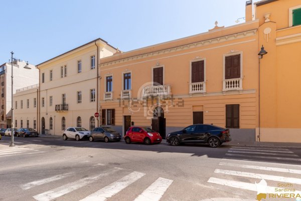 appartamento in vendita a Cagliari in zona Villanova