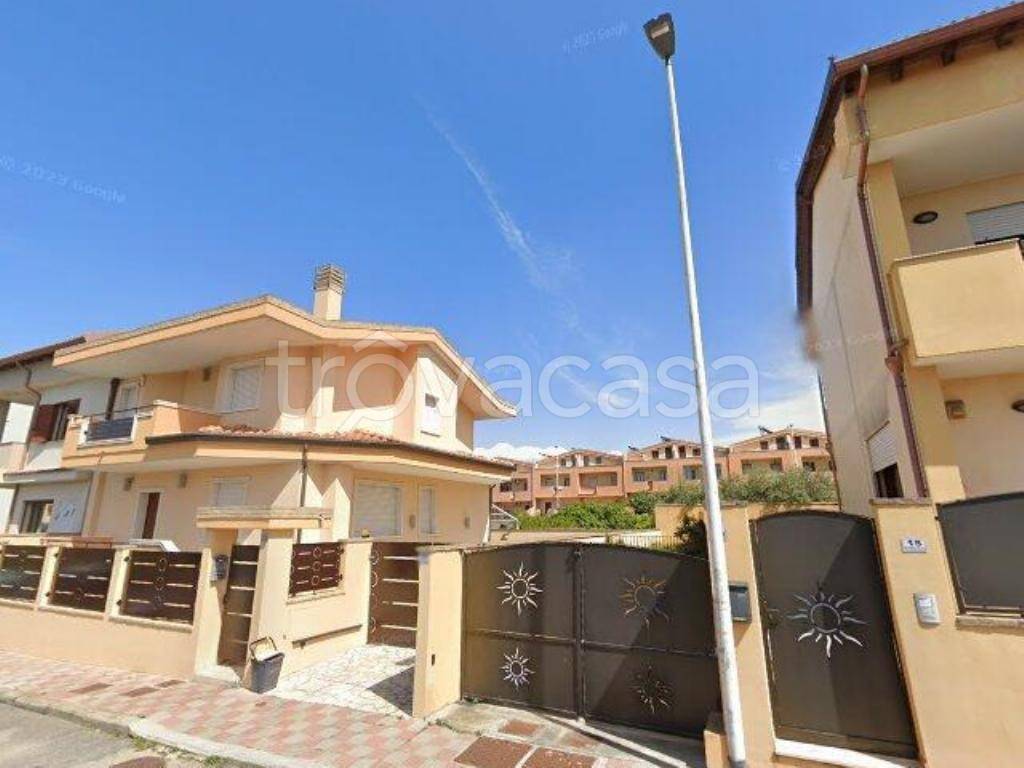 appartamento in vendita a Cagliari in zona Barracca Manna