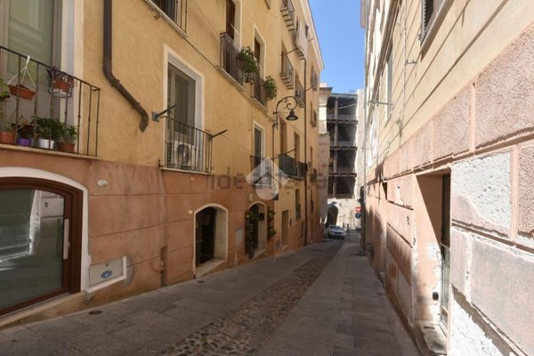 appartamento in vendita a Cagliari in zona Castello