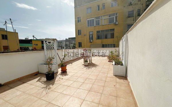 appartamento in vendita a Cagliari in zona San Benedetto