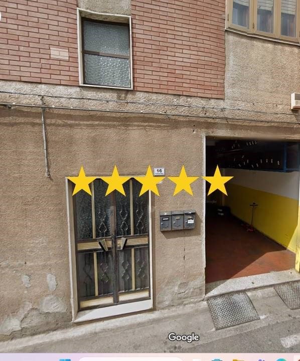 appartamento in vendita a Cagliari in zona Pirri