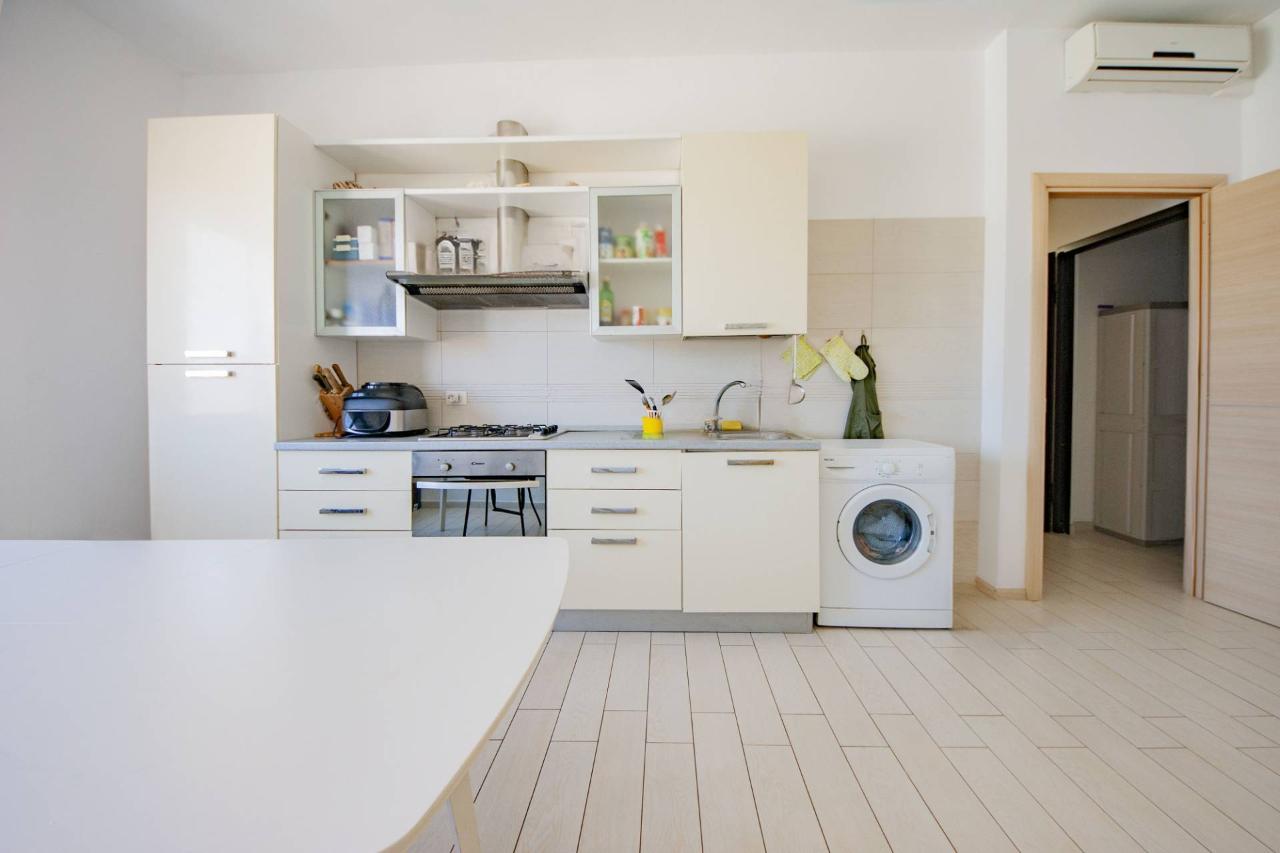 appartamento in vendita a Cagliari in zona Pirri