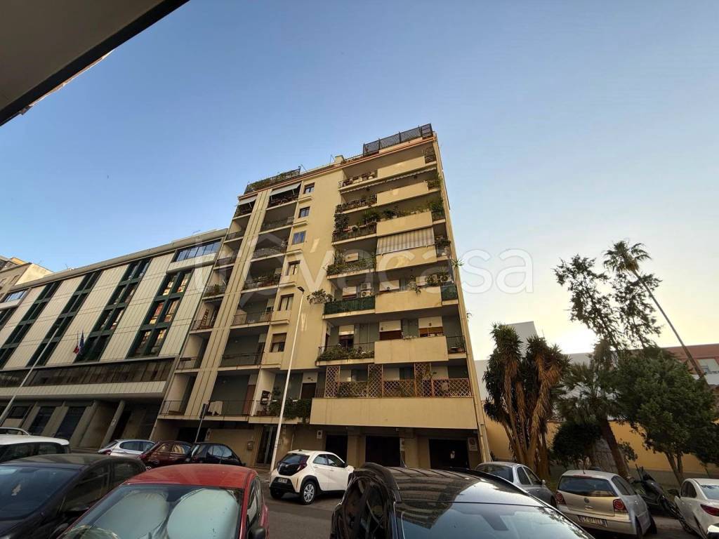 appartamento in vendita a Cagliari in zona Fonsarda / zona Giudici