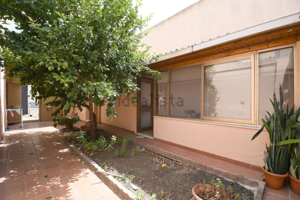 casa indipendente in vendita a Cagliari in zona Pirri