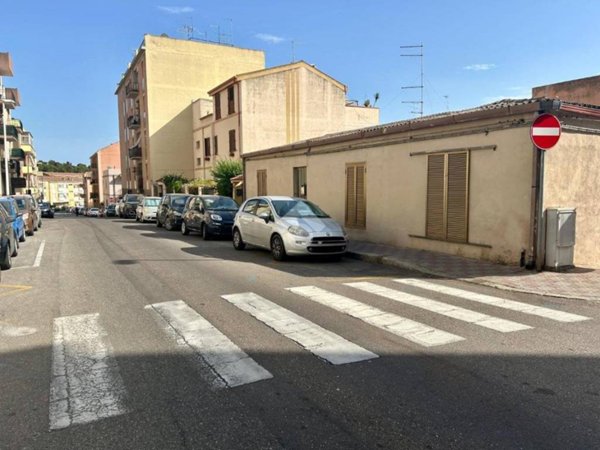 appartamento in vendita a Cagliari in zona Is Mirrionis/San Michele