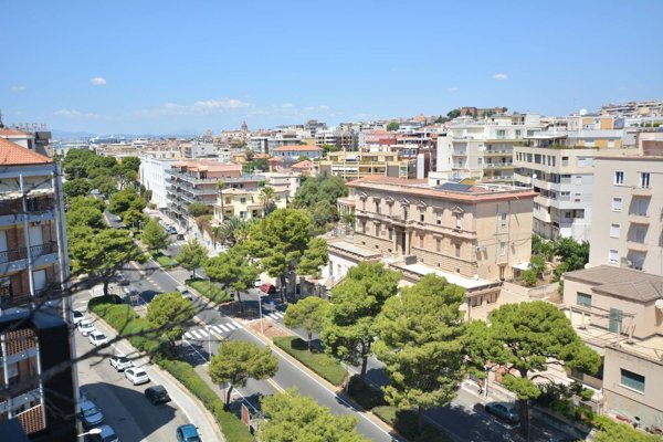 appartamento in vendita a Cagliari in zona Poetto/Marina Piccola