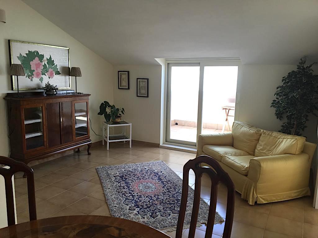 appartamento in vendita a Cagliari in zona Pirri