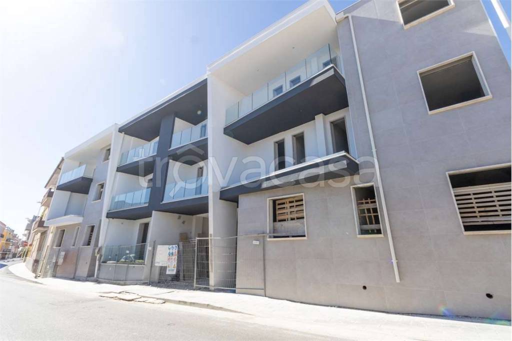 appartamento in vendita a Cagliari in zona Pirri