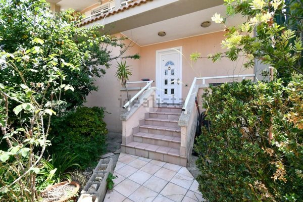 casa indipendente in vendita a Cagliari in zona Barracca Manna