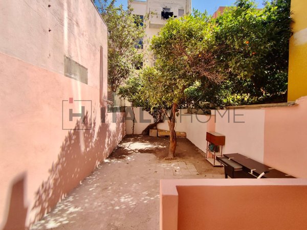 appartamento in vendita a Cagliari in zona La Vega