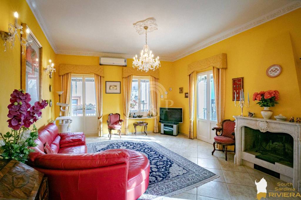 appartamento in vendita a Cagliari in zona Marina