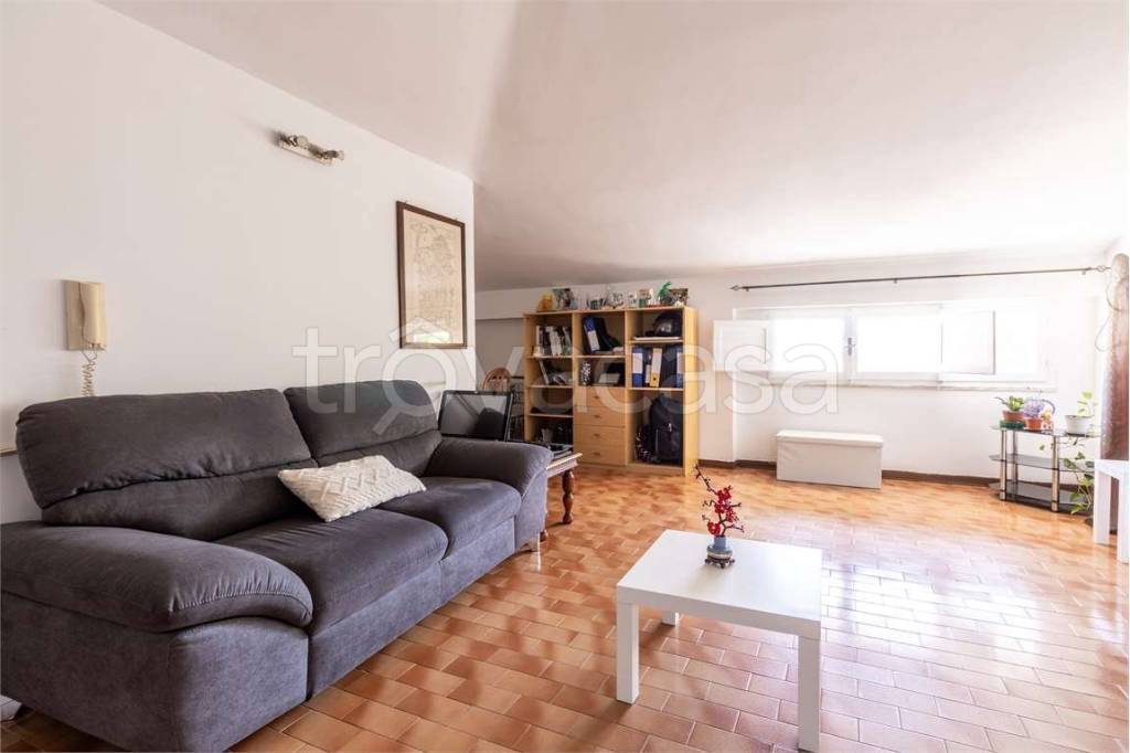 appartamento in vendita a Cagliari in zona Pirri