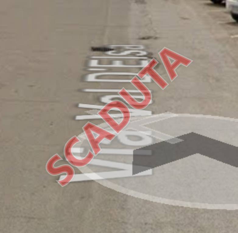 locale commerciale in vendita a Cagliari