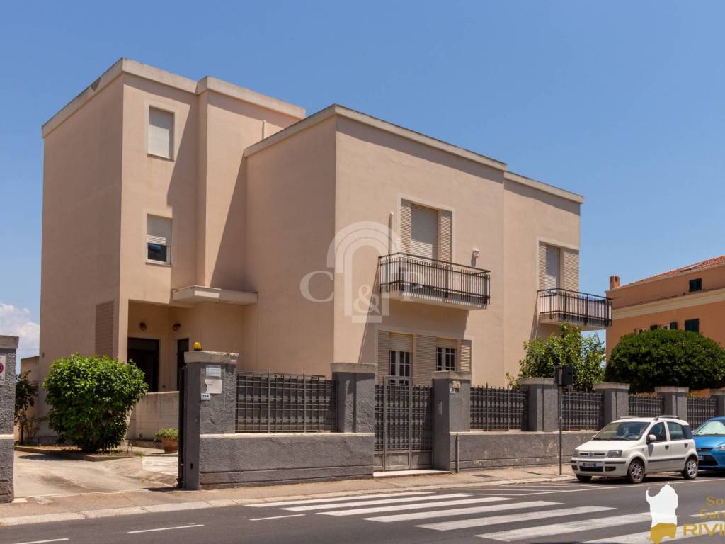 casa indipendente in vendita a Cagliari in zona Is Mirrionis/San Michele