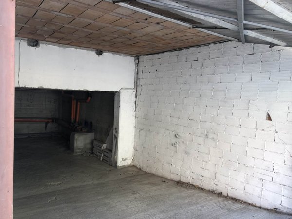 locale di sgombero in vendita a Cagliari