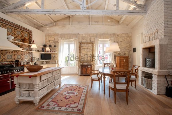 appartamento in vendita a Cagliari in zona Castello