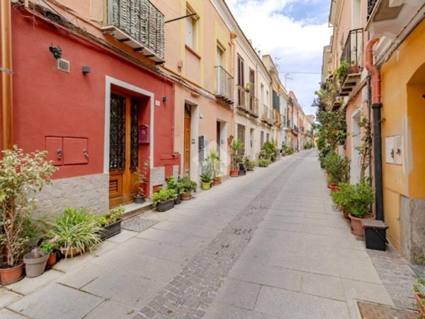 appartamento in vendita a Cagliari in zona Villanova