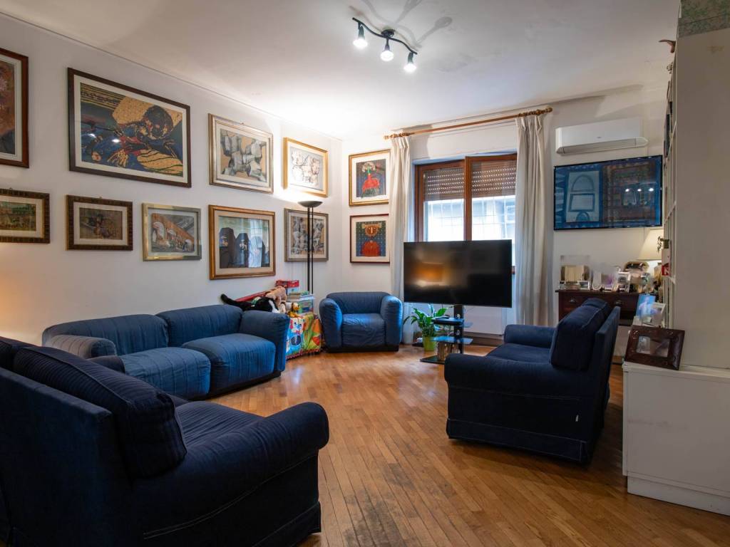 appartamento in vendita a Cagliari in zona Pirri