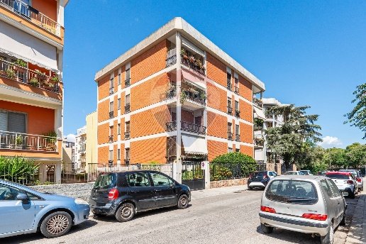 appartamento in vendita a Cagliari in zona Monte Urpinu