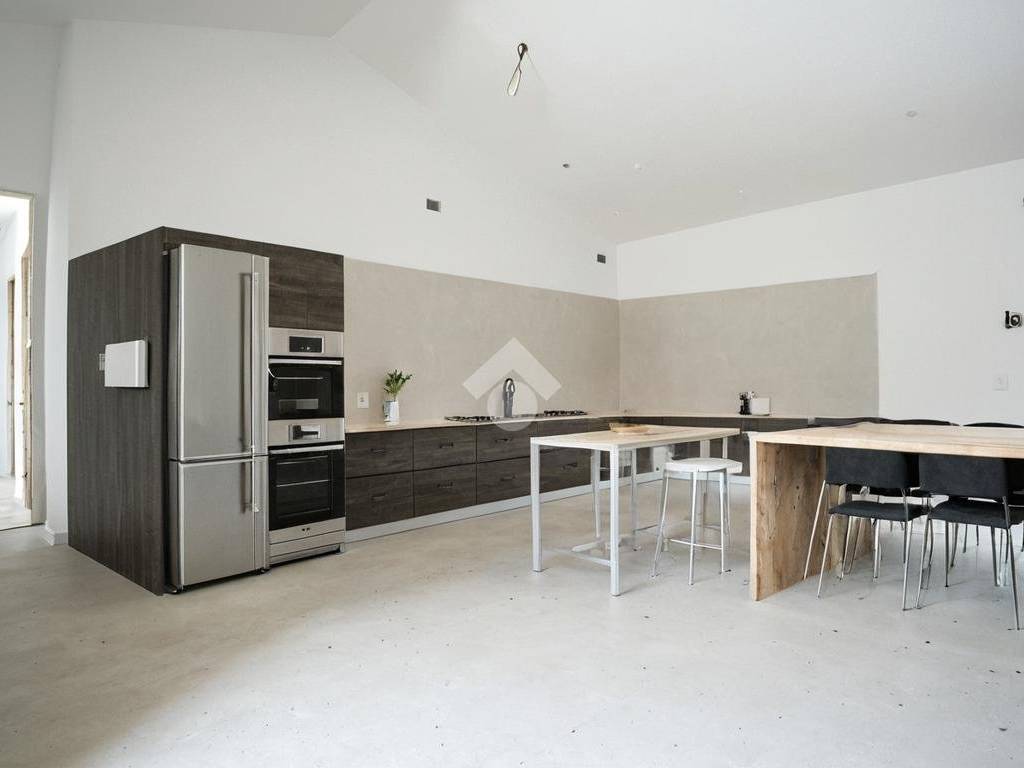 appartamento in vendita a Cagliari in zona Pirri