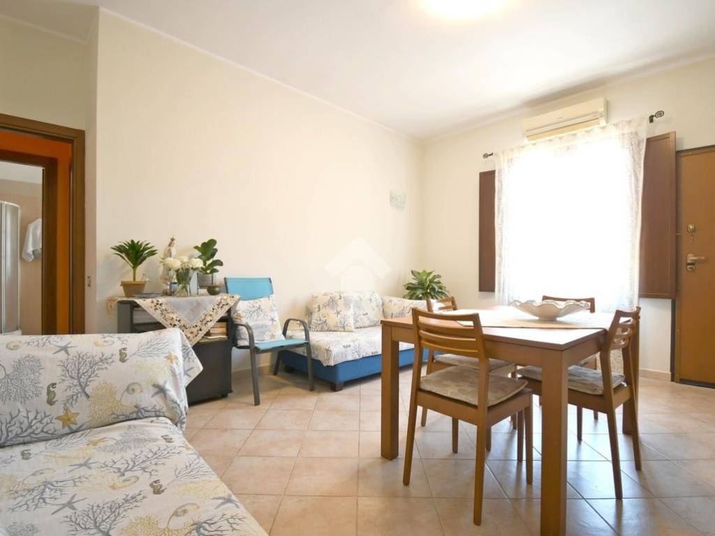 appartamento in vendita a Cagliari in zona Pirri