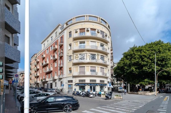 appartamento in vendita a Cagliari in zona Villanova