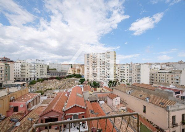appartamento in vendita a Cagliari in zona Stampace/Punici