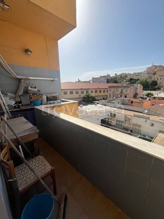 appartamento in vendita a Cagliari in zona Marina