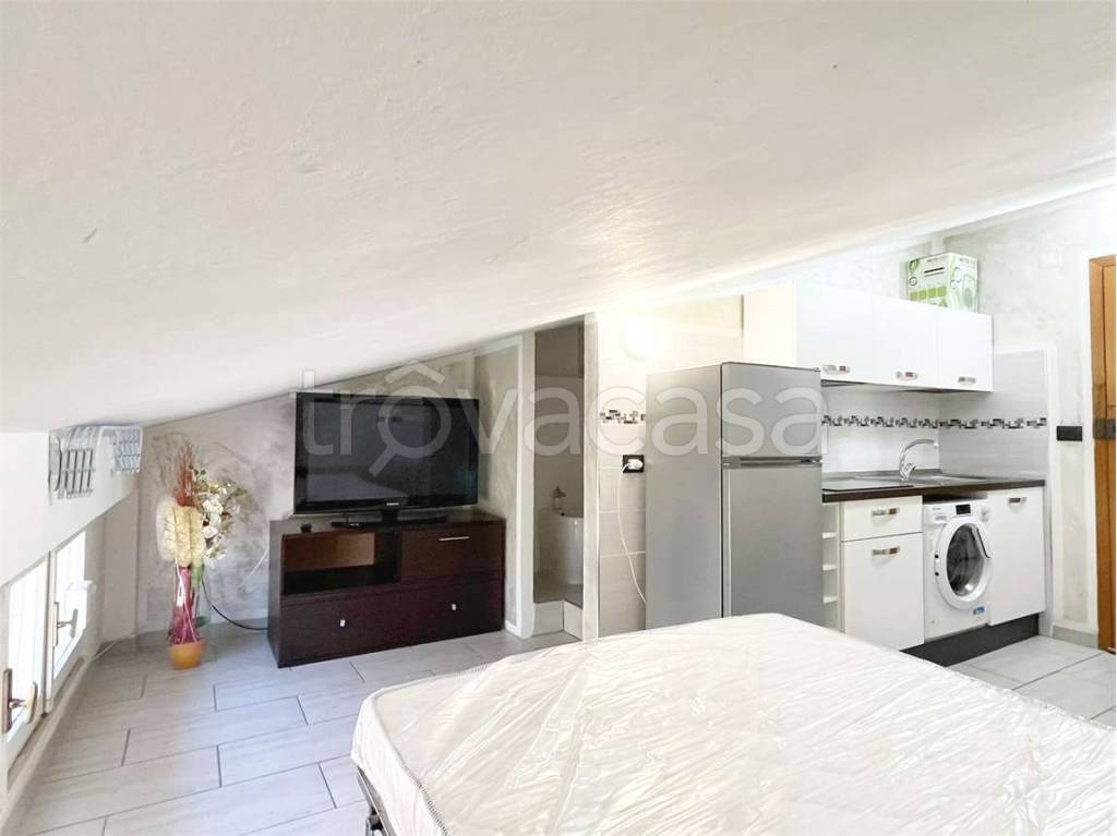 appartamento in vendita a Cagliari in zona Pirri