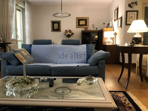 appartamento in vendita a Cagliari in zona Fonsarda / zona Giudici