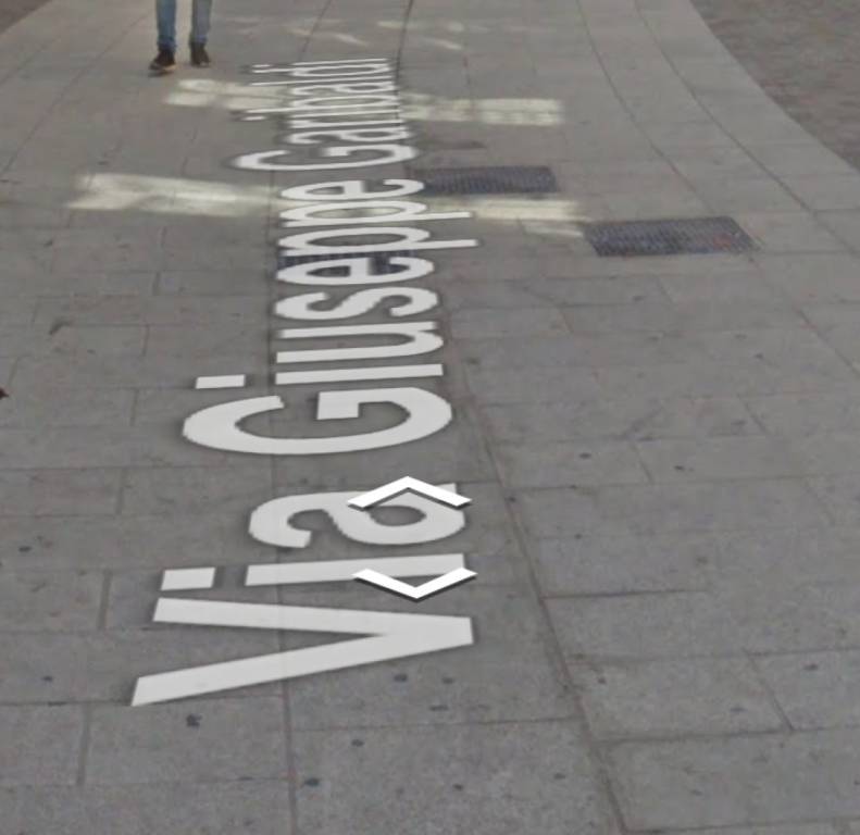 negozio in vendita a Cagliari in zona Villanova