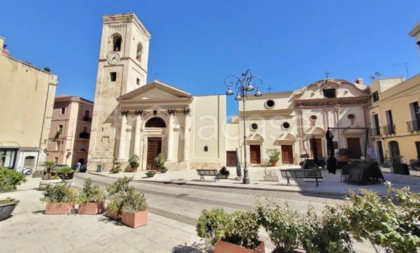 appartamento in vendita a Cagliari in zona Villanova