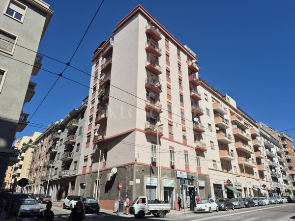 appartamento in vendita a Cagliari in zona San Benedetto