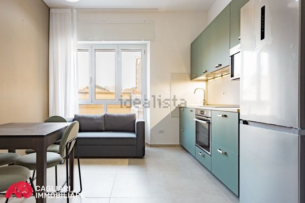 appartamento in vendita a Cagliari in zona Villanova