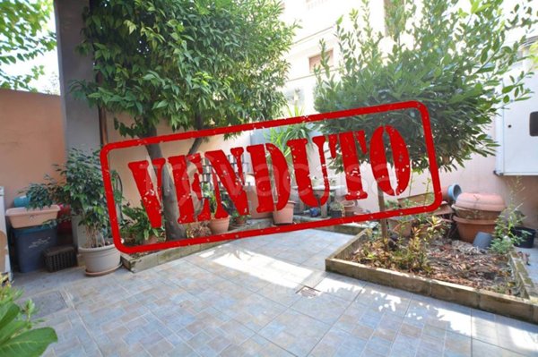 appartamento in vendita a Cagliari in zona Genneruxi