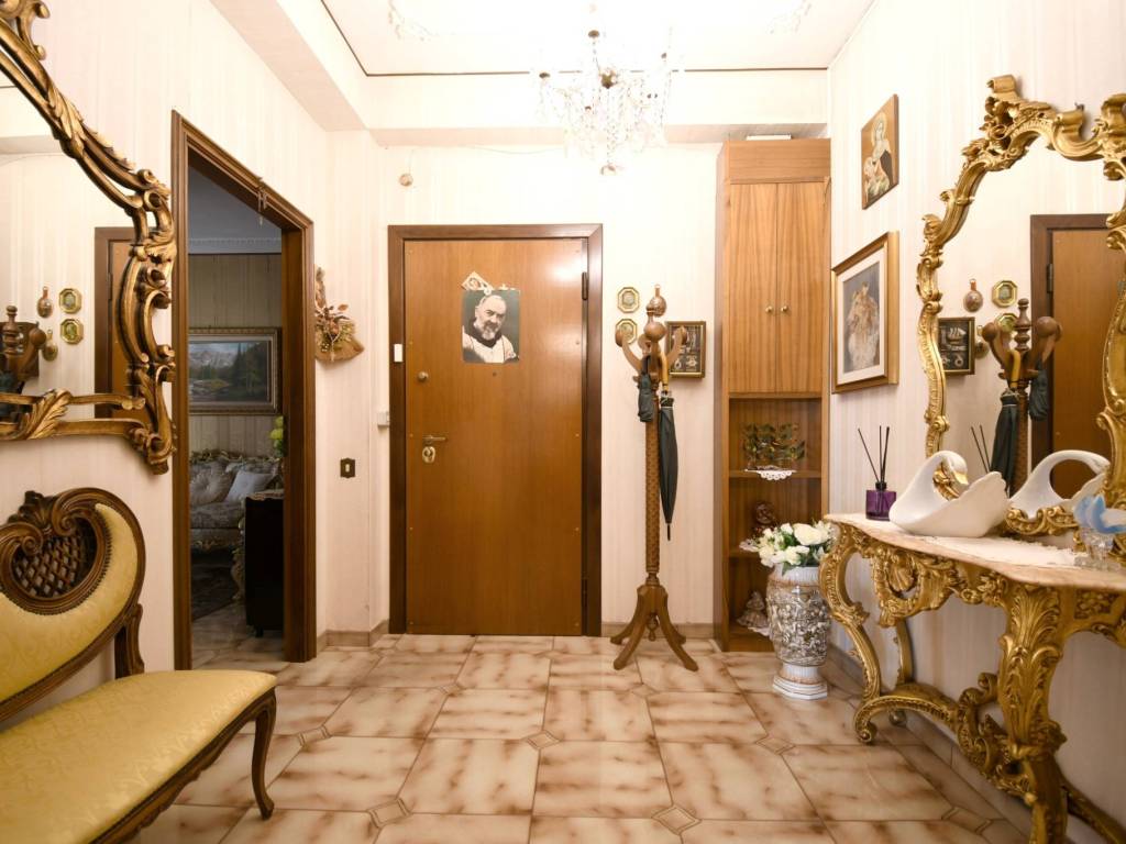 appartamento in vendita a Cagliari in zona Is Mirrionis/San Michele