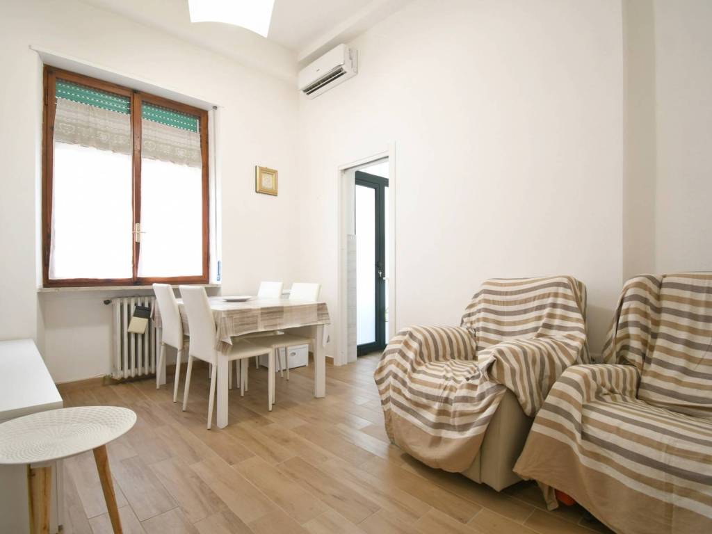 appartamento in vendita a Cagliari in zona Stampace/Punici