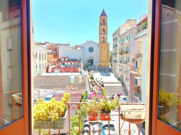 appartamento in vendita a Cagliari in zona Marina