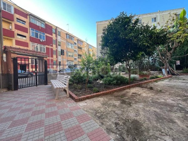 appartamento in vendita a Cagliari in zona Sant'Avendrace