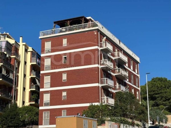 appartamento in vendita a Cagliari in zona Monte Urpinu