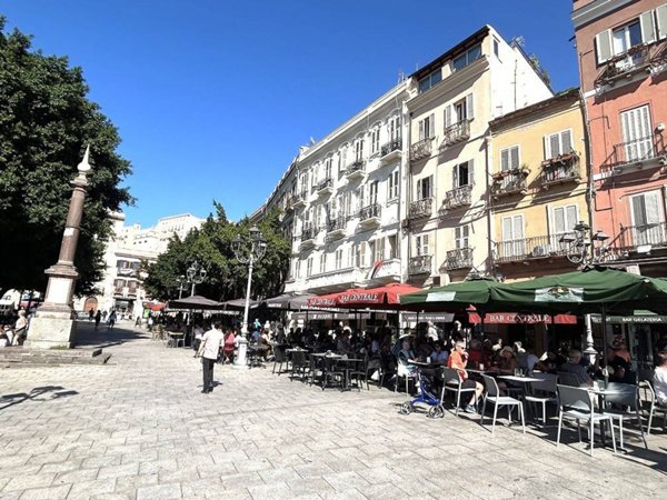 intera palazzina in vendita a Cagliari
