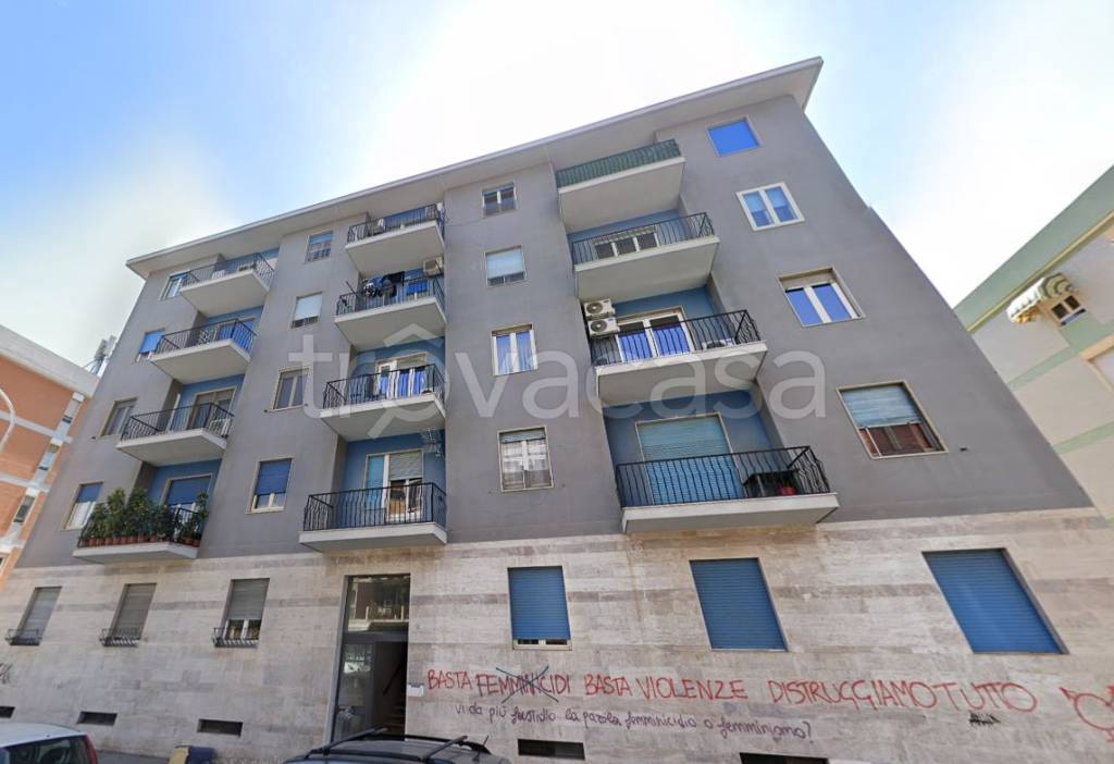 appartamento in vendita a Cagliari in zona La Vega