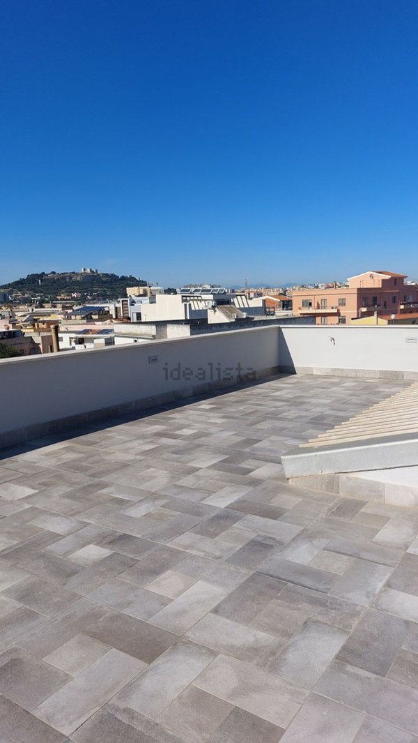 appartamento in vendita a Cagliari in zona Pirri