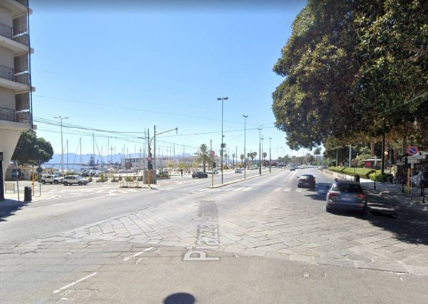 appartamento in vendita a Cagliari in zona Marina