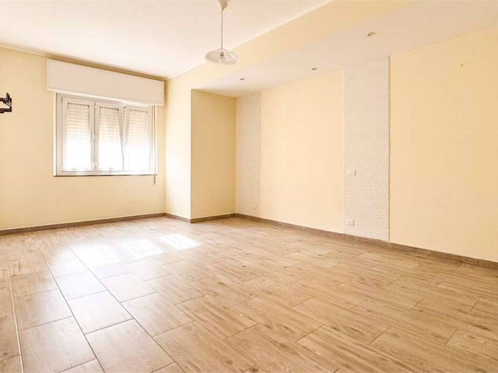appartamento in vendita a Cagliari in zona Villanova