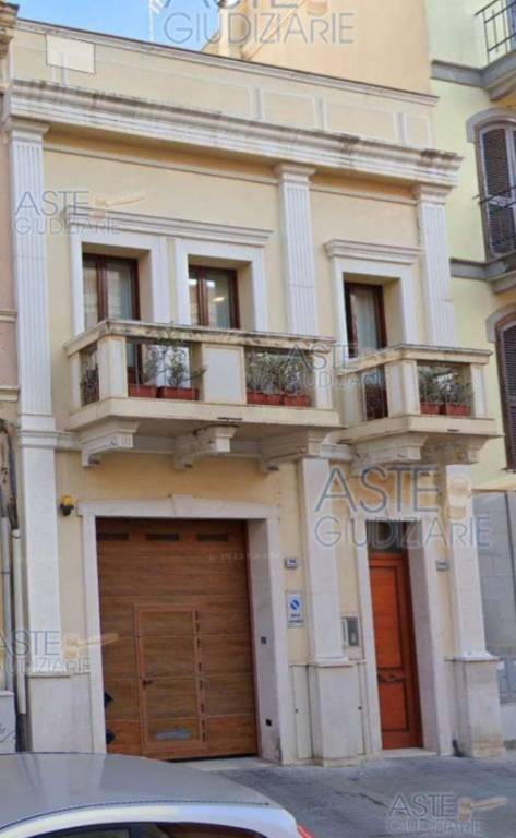 appartamento in vendita a Cagliari in zona Villanova