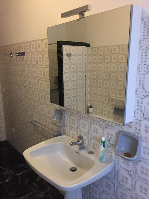 appartamento in vendita a Cagliari in zona La Vega