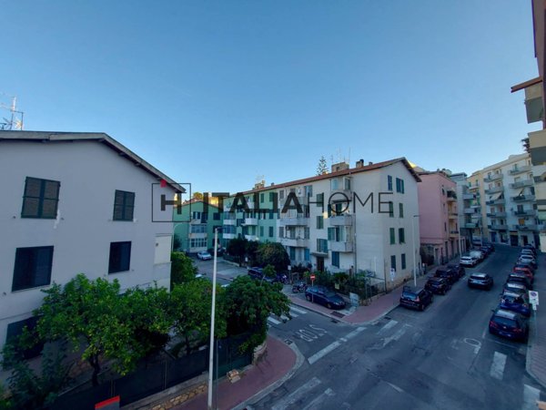 appartamento in vendita a Cagliari in zona Tribunale