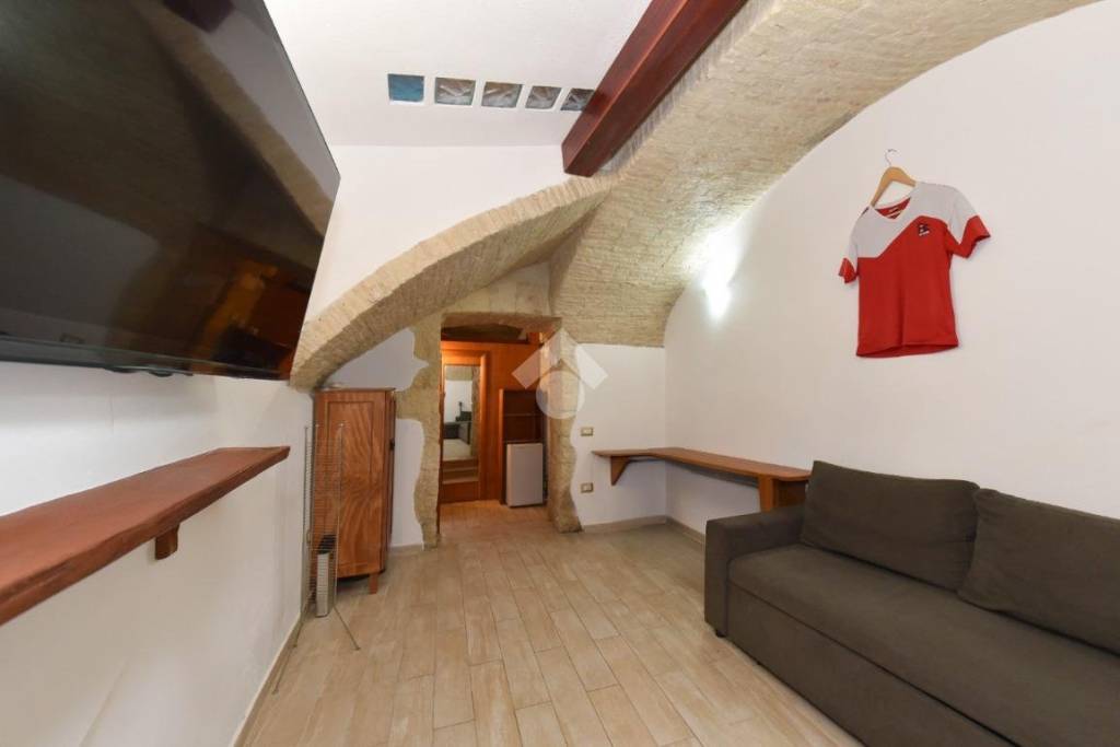 appartamento in vendita a Cagliari in zona Marina