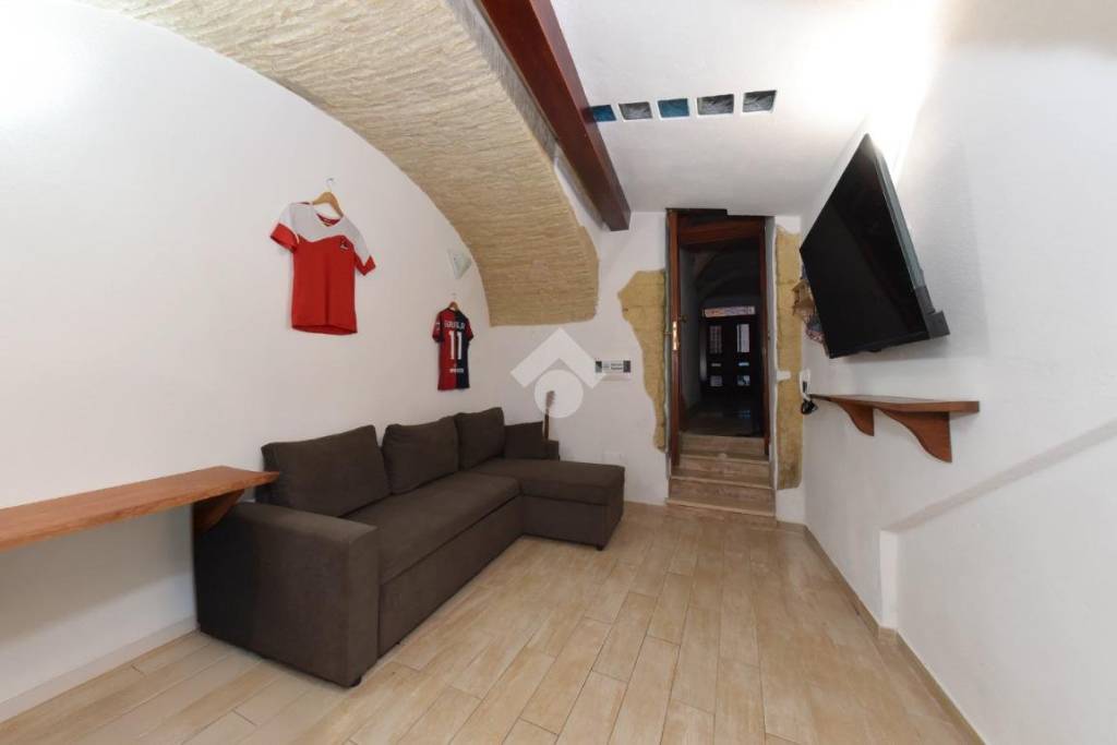 appartamento in vendita a Cagliari in zona Marina